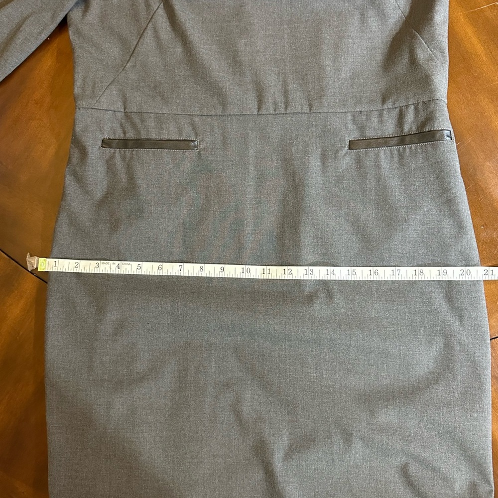 Gray Gap Sheath Dress Sz 14 - Picture 7 of 8